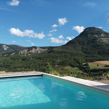 Un Petit Coin De Paradis Orpierre Buitenkant foto