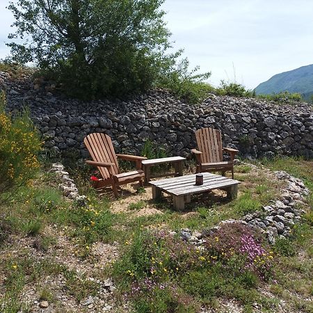 Un Petit Coin De Paradis Orpierre Buitenkant foto
